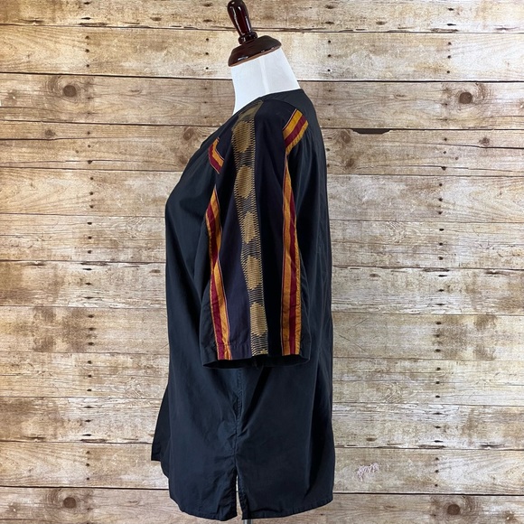 African Village One Size Black Top - Picture 5 of 7